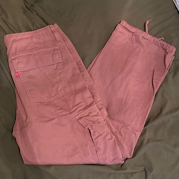 Levi’s - 94 BAGGY CARGO PANTS - 29w x 30l - Picture 4 of 7